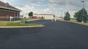 Driveway Maintenance Services in Johnston City, IL